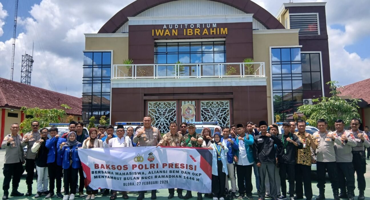 DEMA IAI Khozinatul Ulum Blora